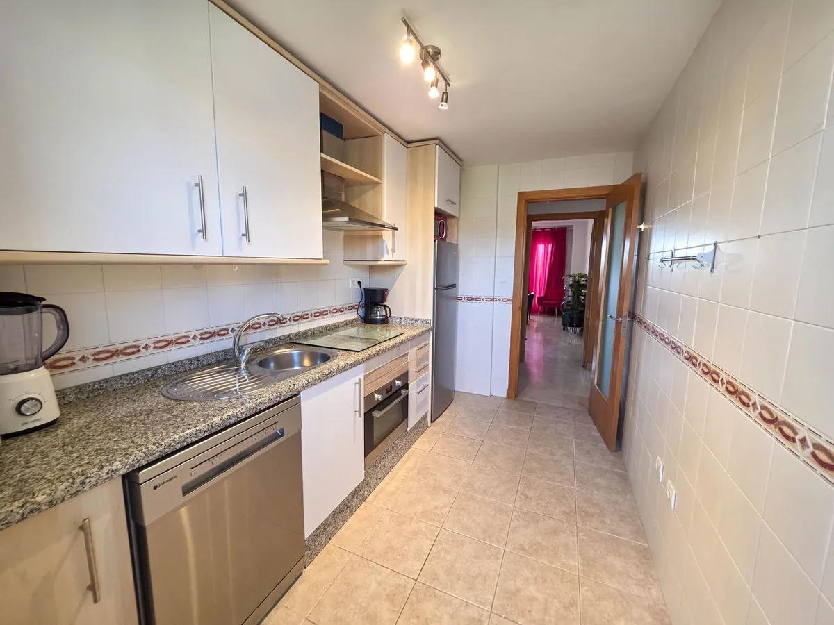 f9feabde-7006-4c7c-9472-b9d6b11f4096