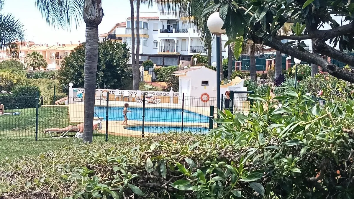 1e75d60c-05b2-46d4-a5e3-5375c75b4891