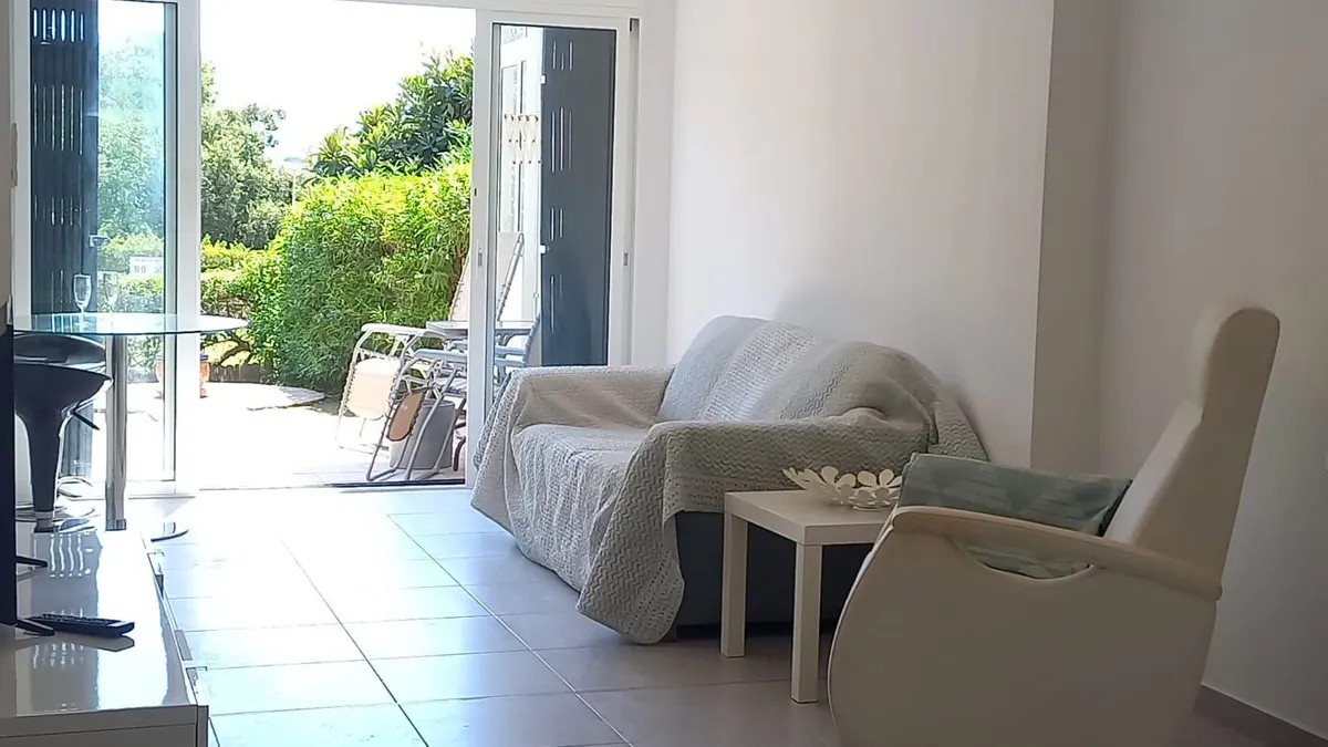 5cbb8270-1c28-42a5-b71b-ac7948e92e1c