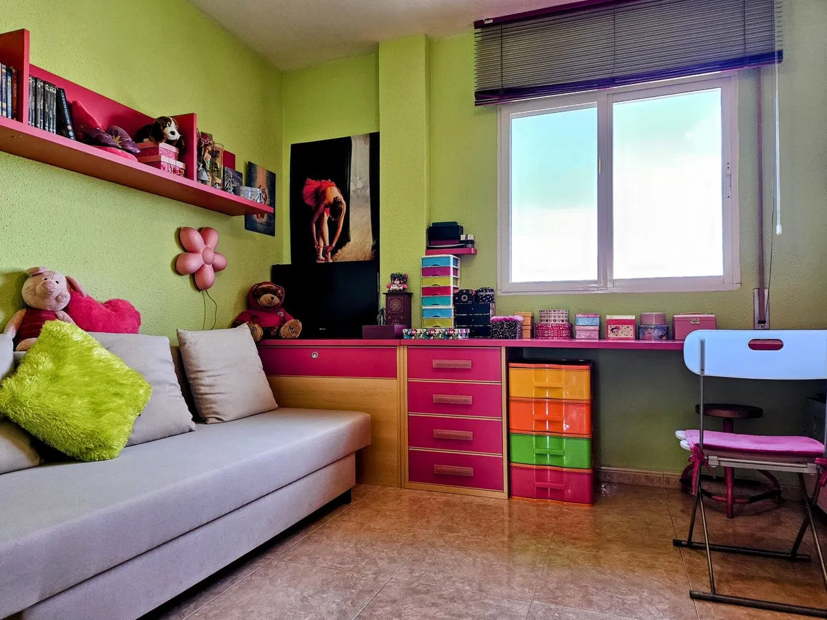 dc34c92d-6821-4a22-9296-15cbd36749b0