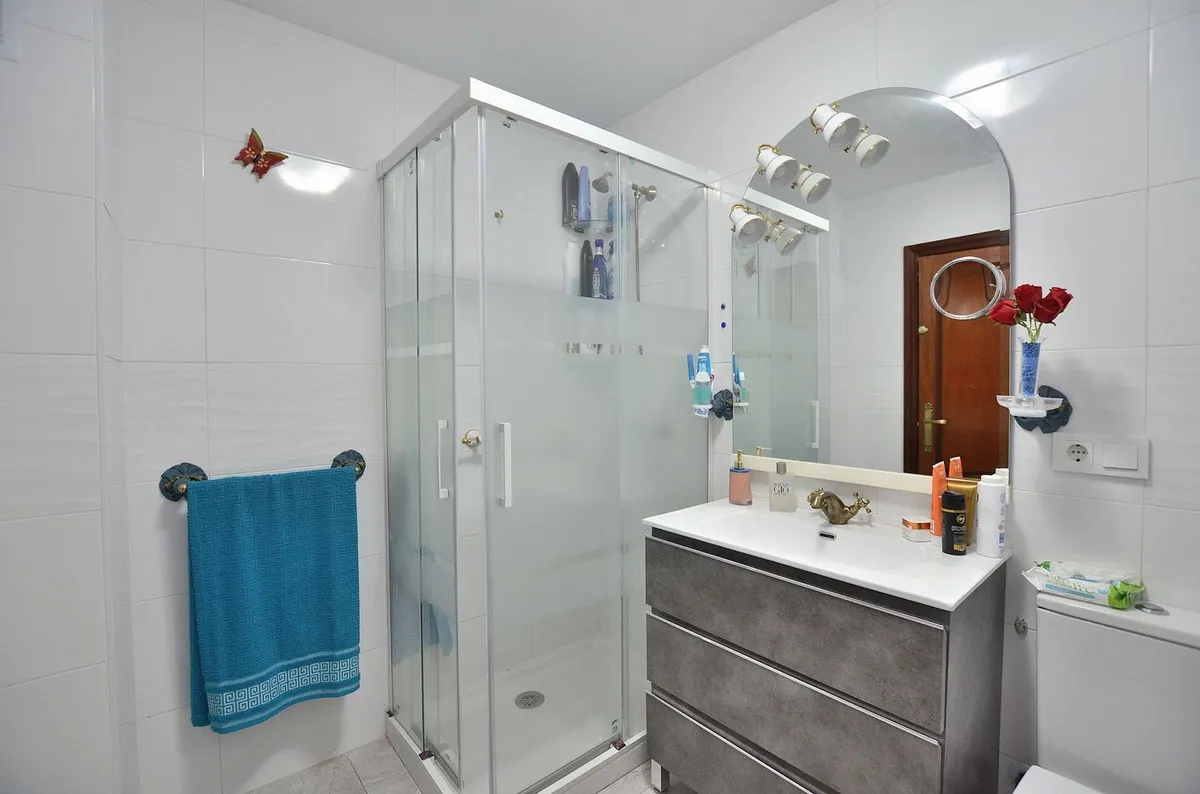 3ad8fc7e-0489-4446-b43f-a06a28cdc1d1