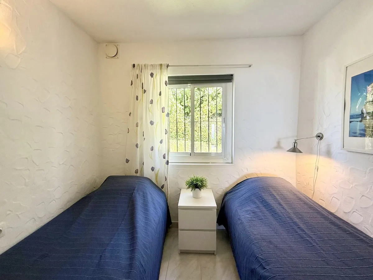 73e94a7c-24aa-4337-a4a9-c211707ddf55