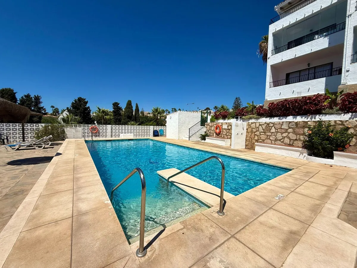 8a4e214e-bc74-442b-ad22-3e663ce499ee