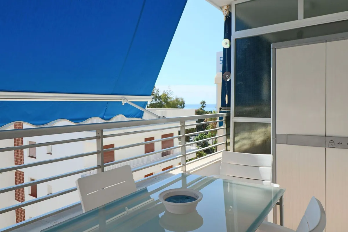 b454e107-672d-4ce3-8df7-25da7f8bbb19