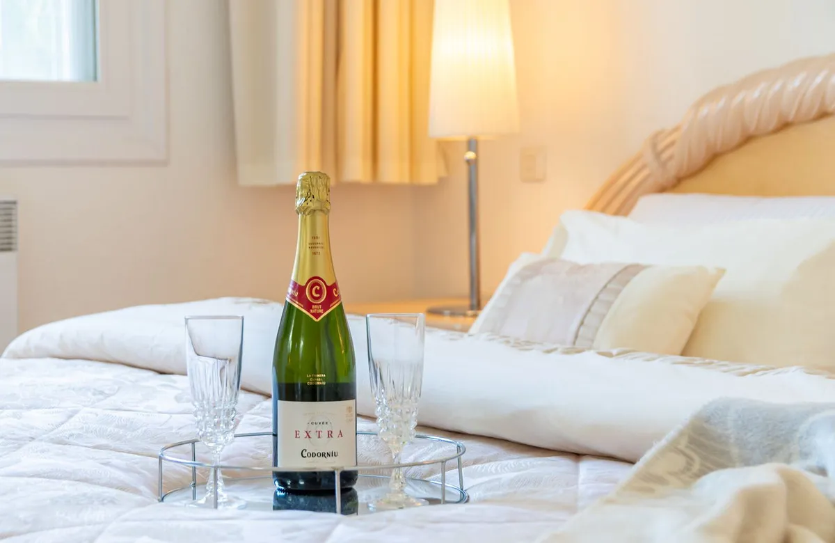 82a7e5a6-2b83-4f15-bbb0-0bb663f53289