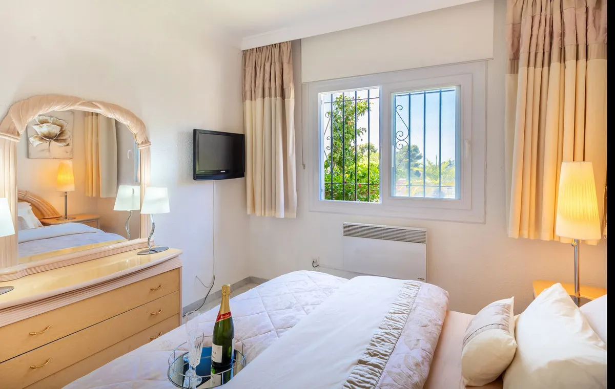 e41552c1-5224-4bf2-9578-a2e20aa34cc9