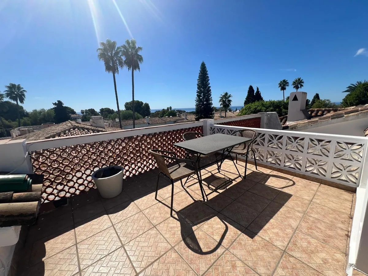 0e8d9a6c-67a3-48a0-8f43-d9ebd541627b