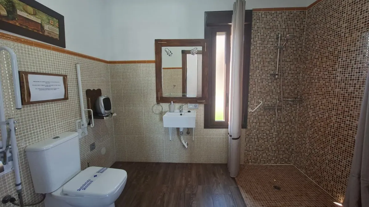 8559381d-f489-40b8-86ba-06c31ef1a182