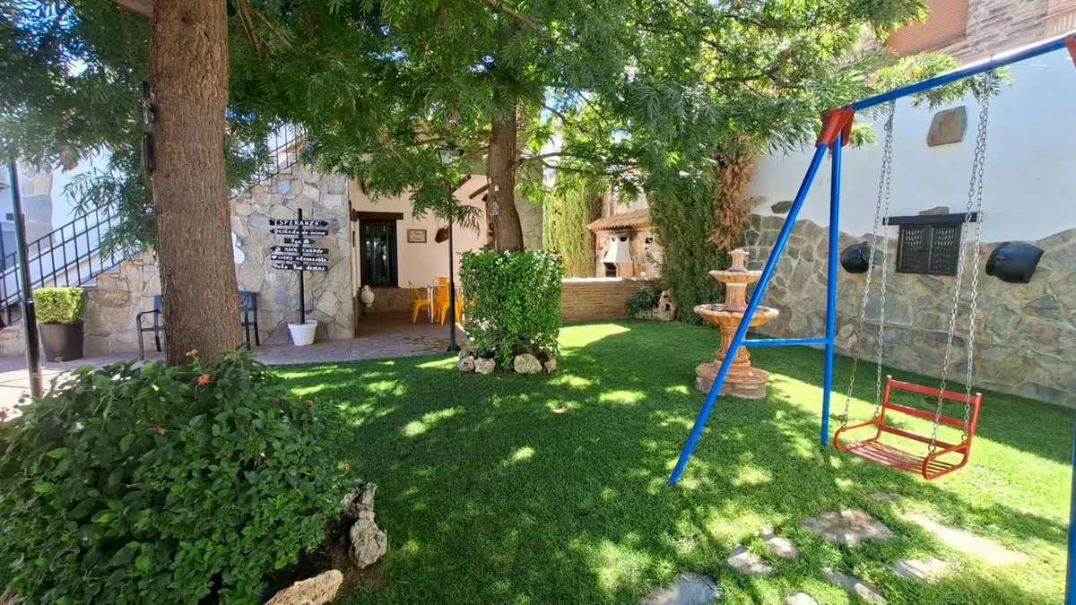 99d6013c-bbcf-4bed-bdc1-f6a3810b3e5b