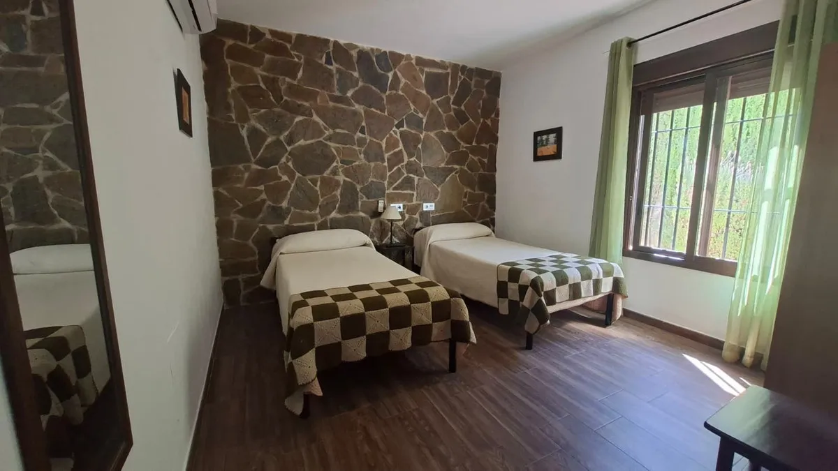 b7a8ef23-1b1a-47e7-90e7-72ad12cf2708