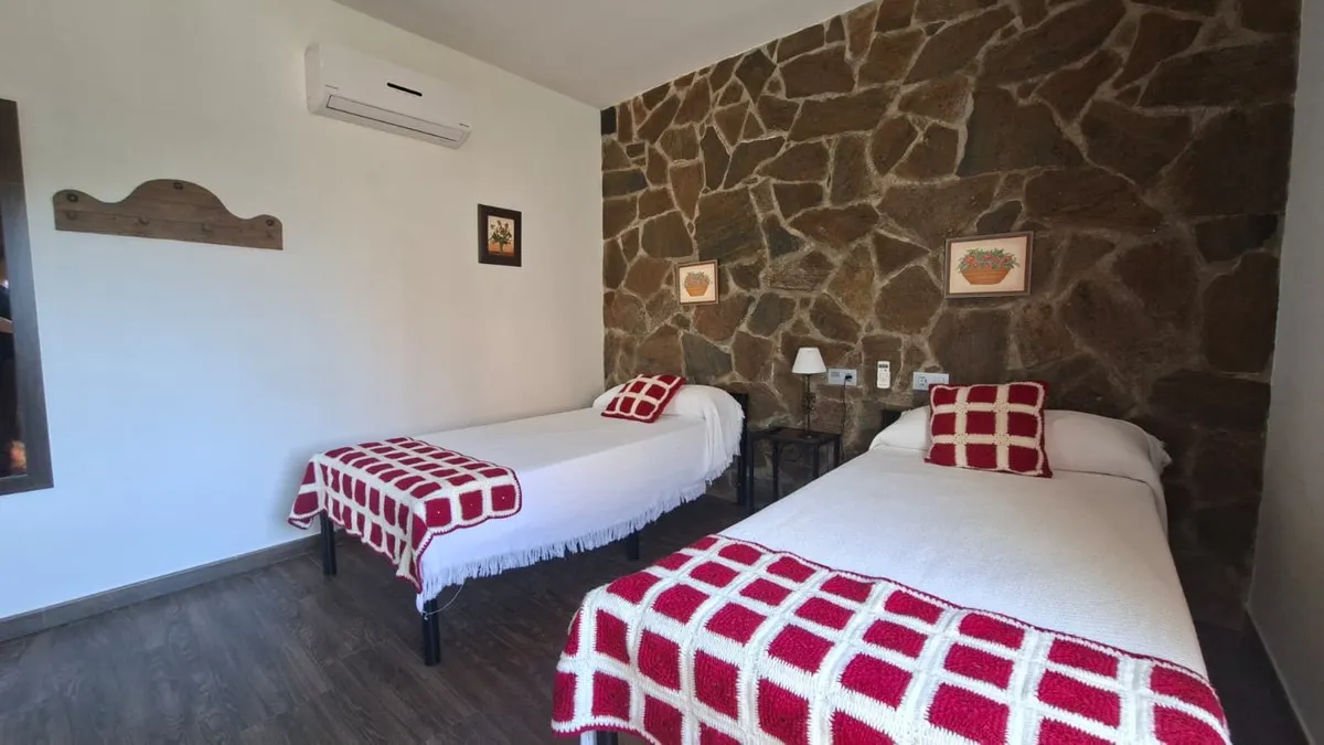 c7fe477a-3e3f-4f98-a7bb-60ec43ac026e