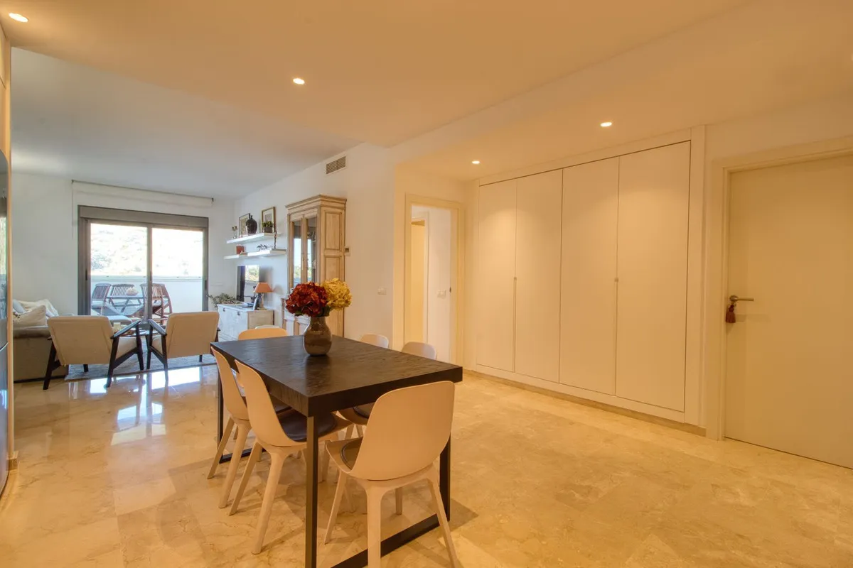 5112202a-36fd-4704-a6ff-dcf3c8cc4153