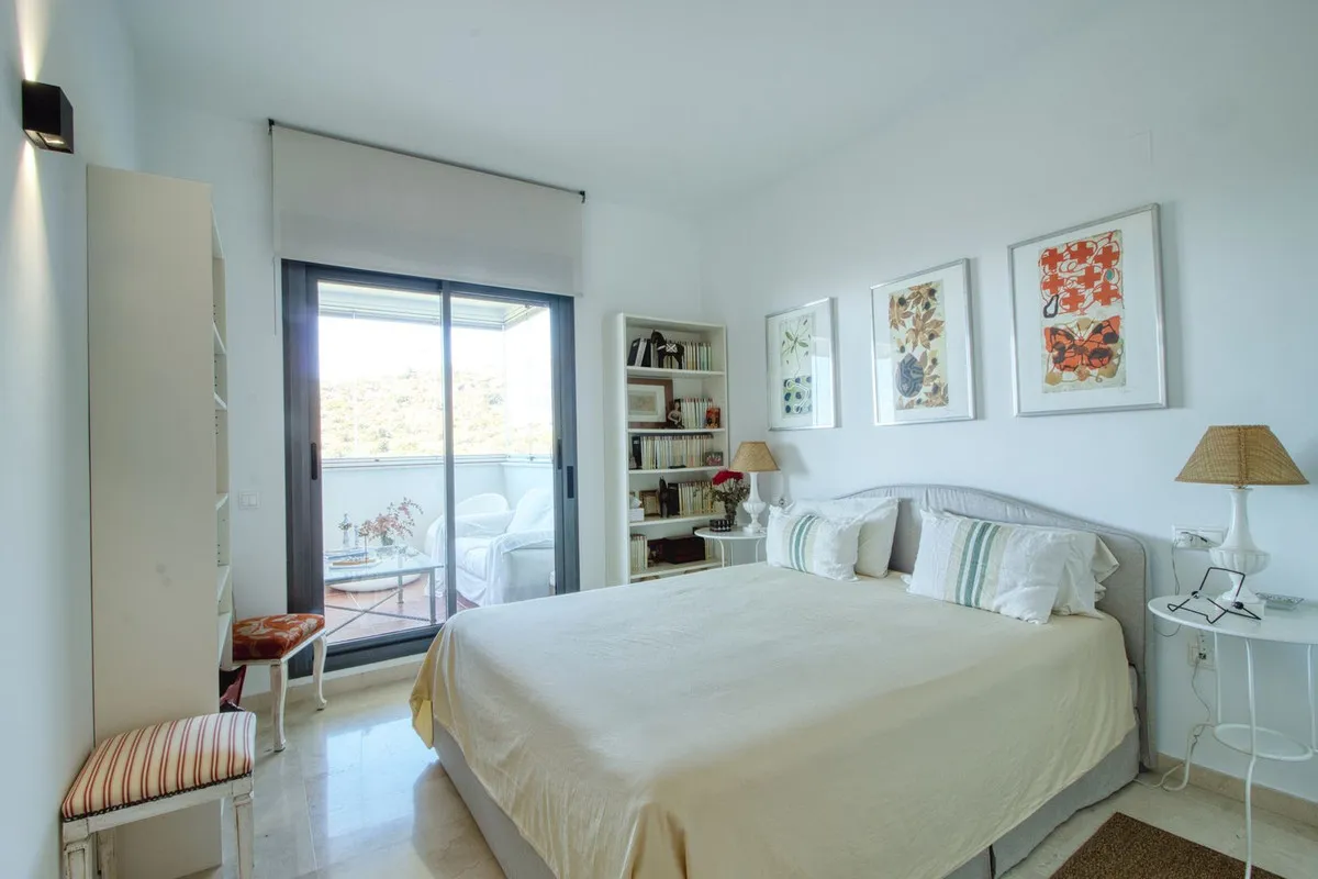 6e28ccae-c47b-4287-8aeb-3b2fac27e4cd