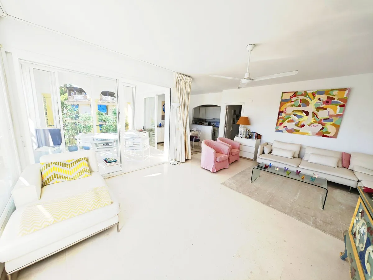 589667e5-0b55-4502-be25-3f755fa0a750