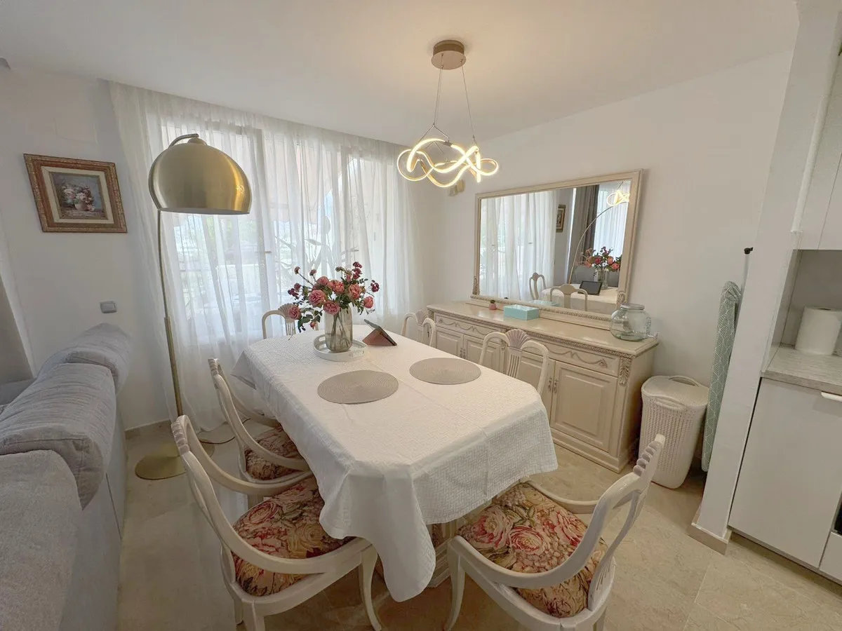 eb0a1189-a638-4d62-8275-1ee7b2281a45