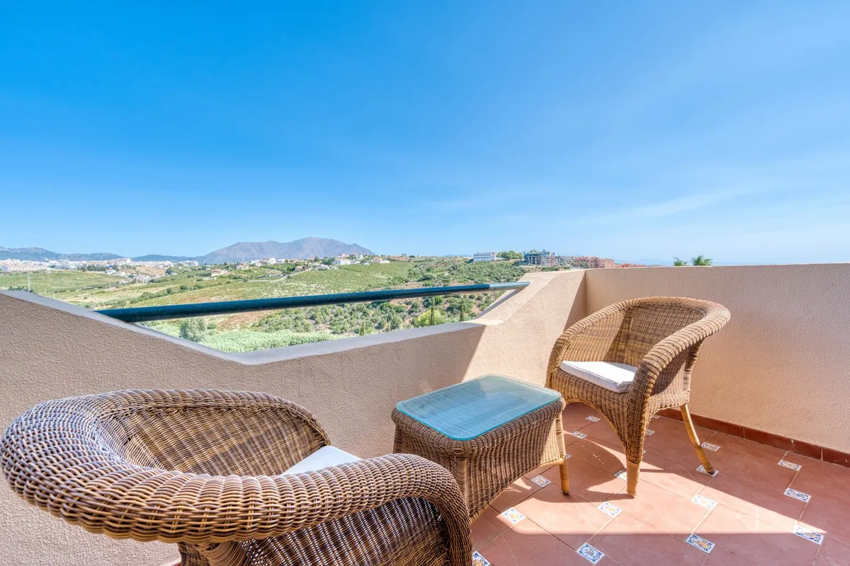 5faf8b80-d619-4e70-af91-a50403ffa9fe