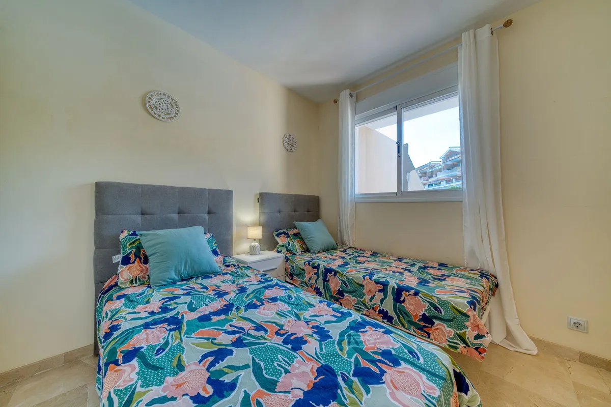 c3bc808e-ebbf-445a-854c-01d5b47ab600