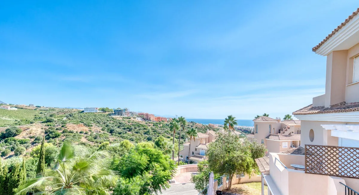 c9e10df4-764c-4eab-9c5e-8856513c72b5