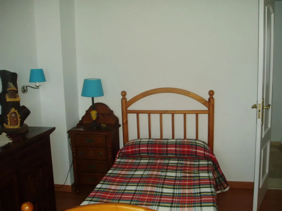 8fd8e7c8-a0b9-4d8e-b278-35dbe45bed12