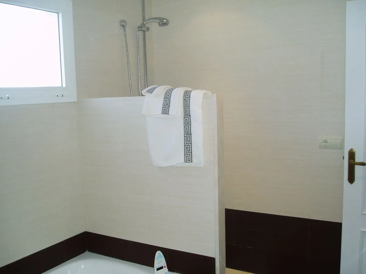 97b42f09-5925-4145-8fbf-491187e8bed7