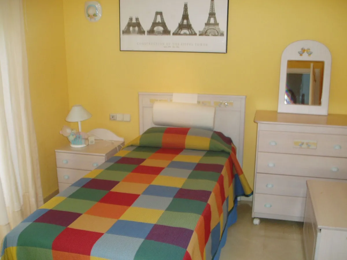 b49c863b-855e-4581-9406-44f8ea9deed2