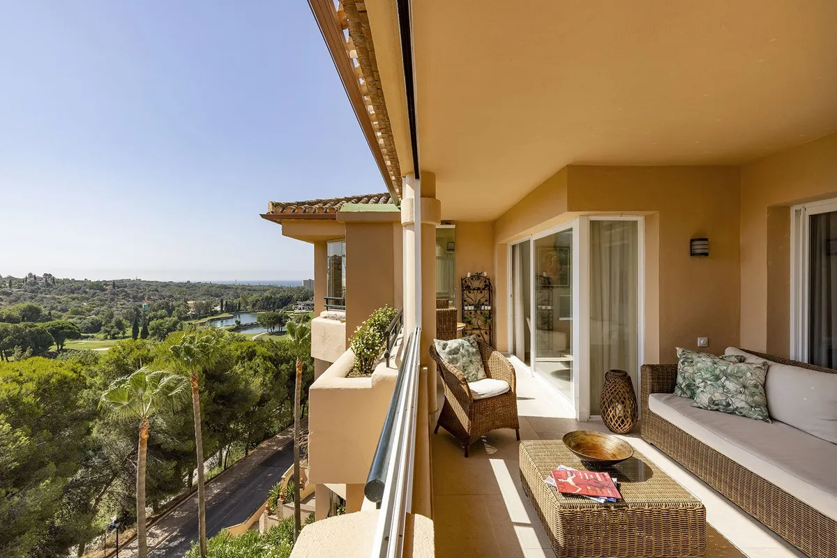 3e7cf74f-abaf-40fa-a3aa-05de34c5a8ce