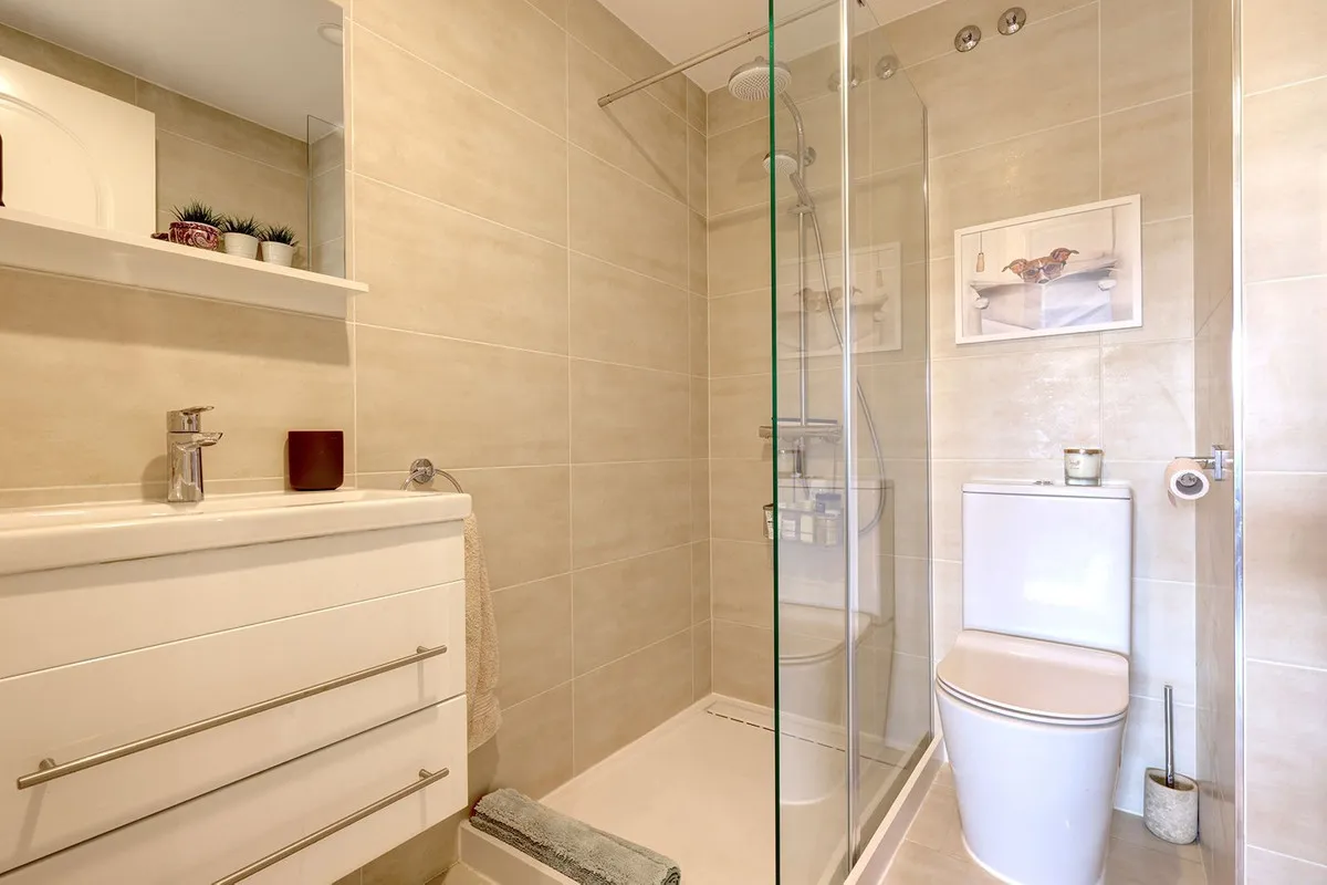 3eeb9fa3-14f6-474f-912b-a80ed72b6804