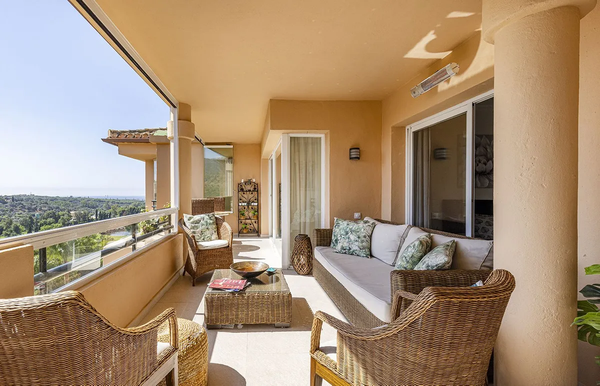 596a8fc4-72d9-40c6-950a-89dfe5791366