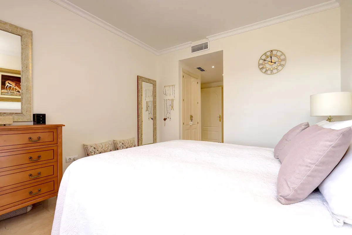 7ded3784-9181-4bdb-9286-879f8f8c7ff9