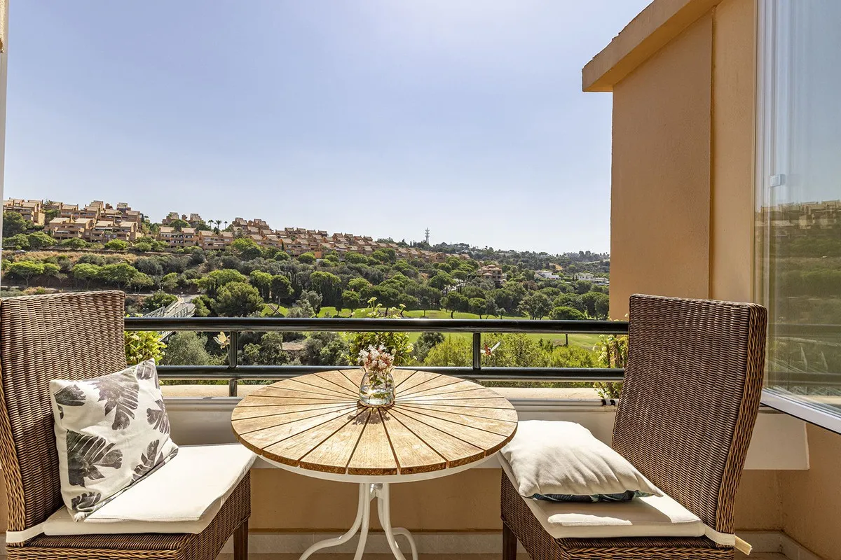 ea9ea8ba-4e35-4632-b1e5-0eb37a44b265