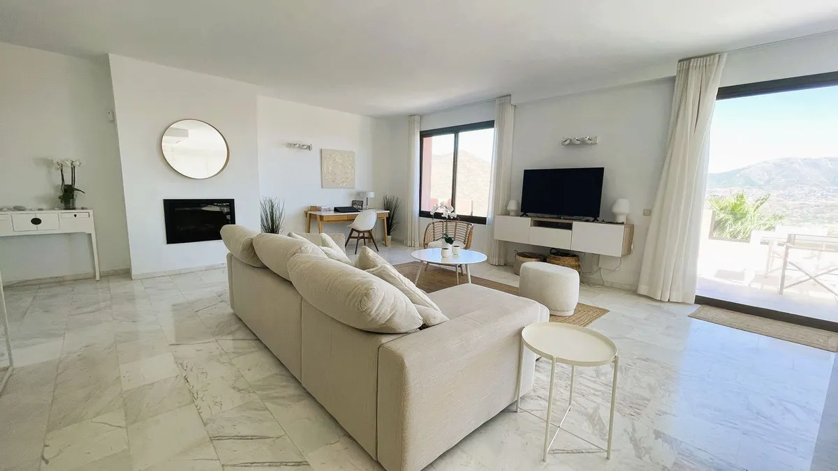 1dd07e3b-5a19-4ede-a98a-bda166001390