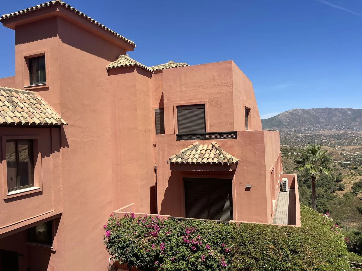 34f70b23-5f1d-4dc3-907b-d665ed124aad