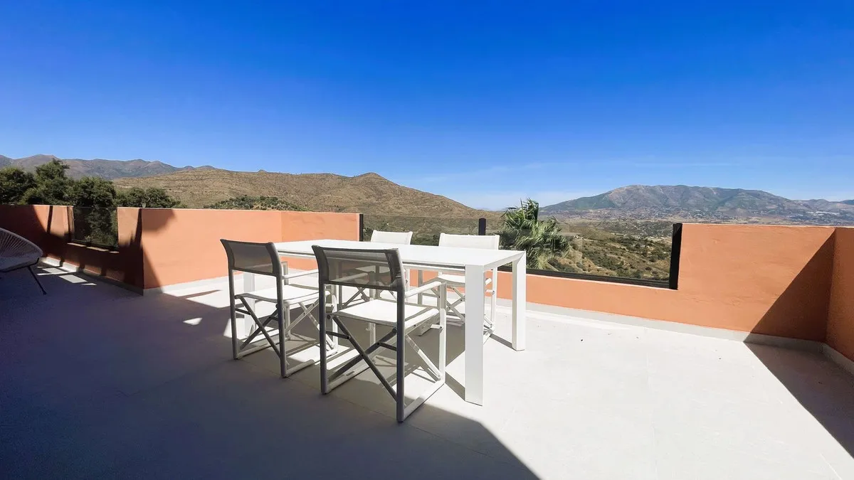 9398fdc2-4659-4d8b-89bb-219222f151e9