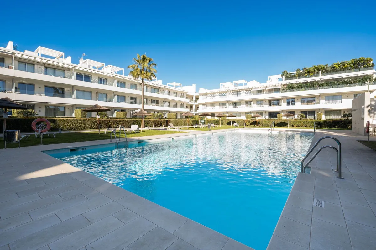 20939165-566c-47c1-b407-d9f44a3419bb