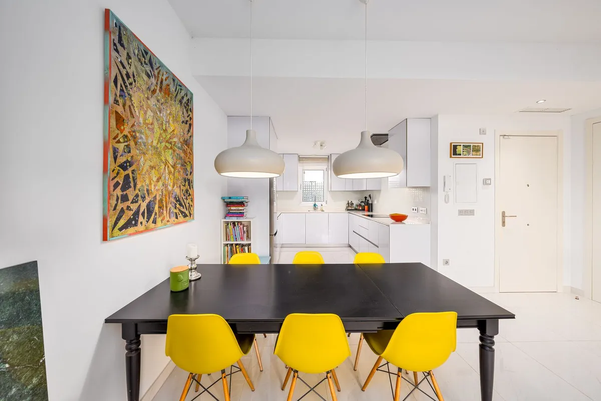 d41e8268-4599-4caf-8fb9-fca8178b8c2f