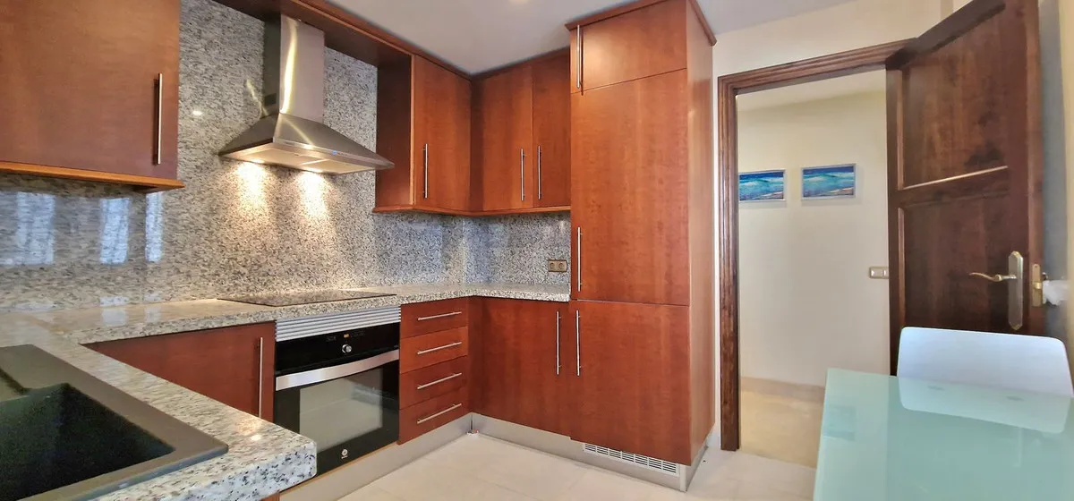 0a4a7bbf-9889-471f-bfa4-327d58af45b2