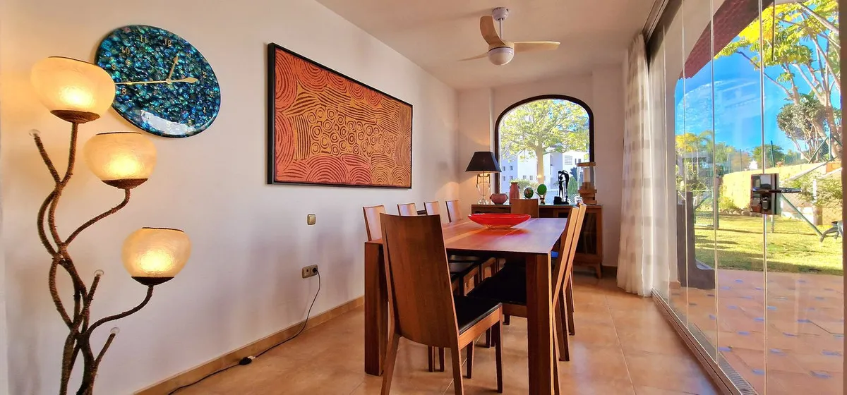 b6933894-7c2a-4aef-a01f-ed1a54e47e2b