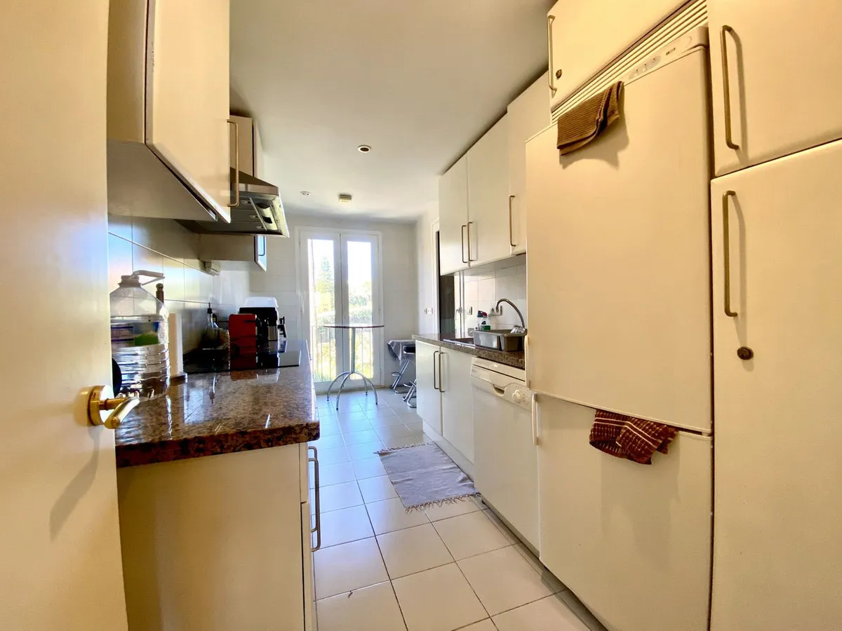 73e00eb9-5a4b-4702-a674-f605ed542300