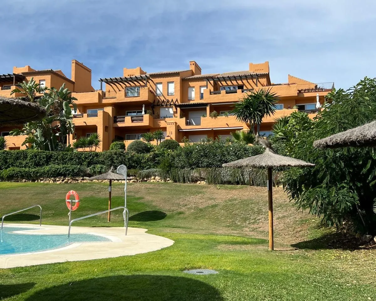 824e8ff9-afd0-4f49-8dd1-5f58a99014fe