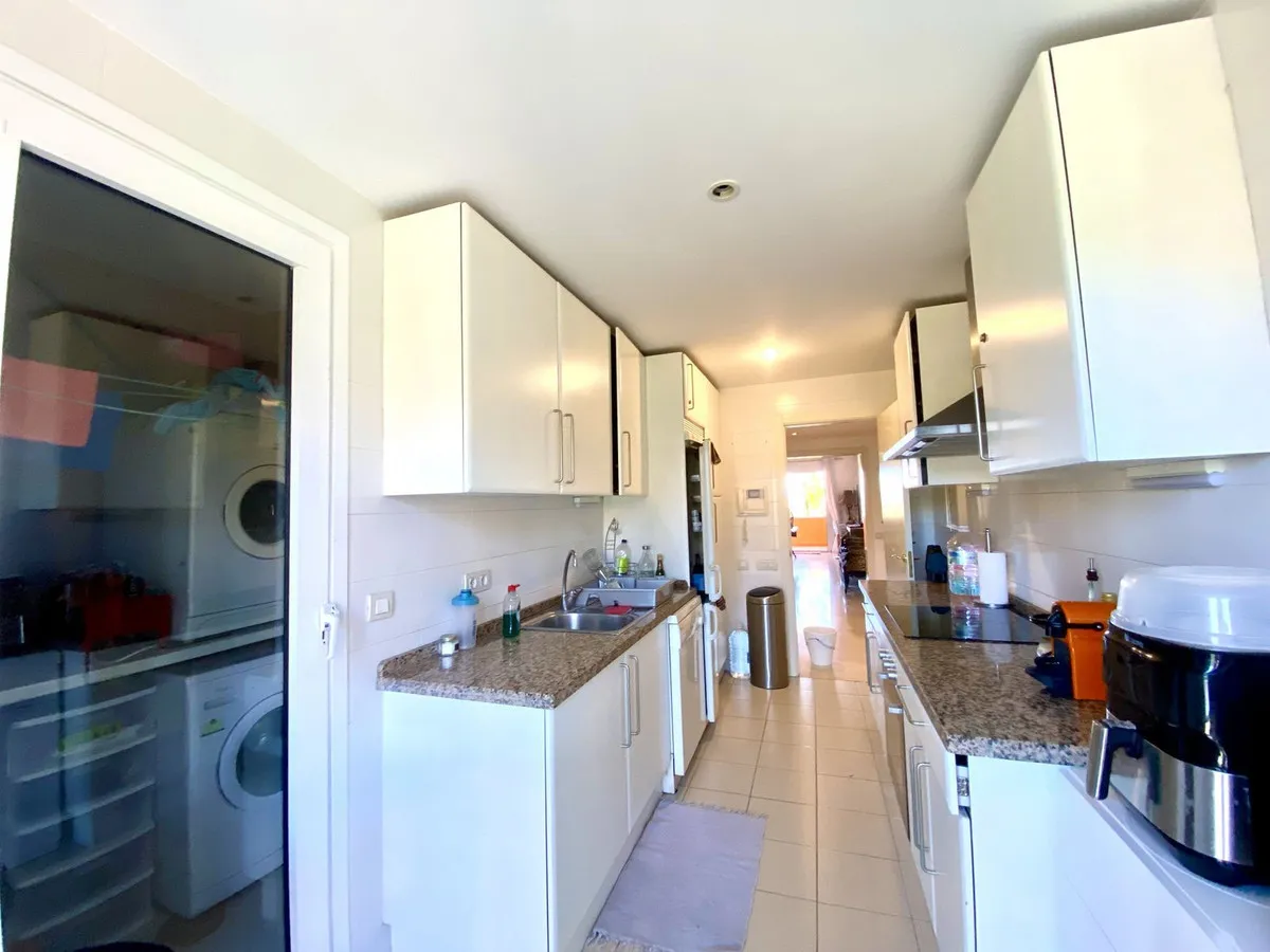 ab1a2616-3373-4272-81cd-9624018deb6f