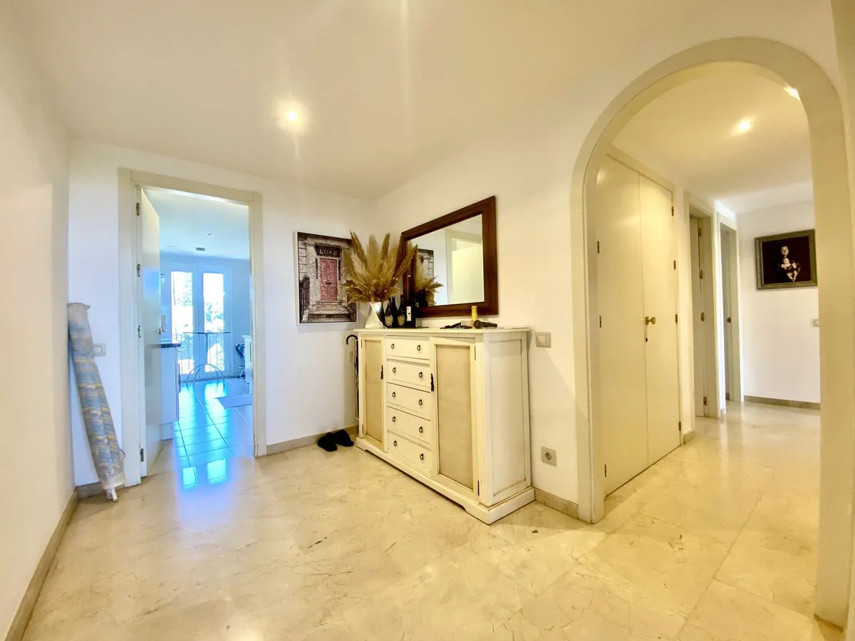 ac2b6041-f816-4384-a539-4f0594c23636