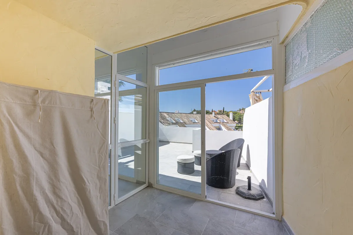 0019e1ad-b565-4730-bcf3-8304de2c25db