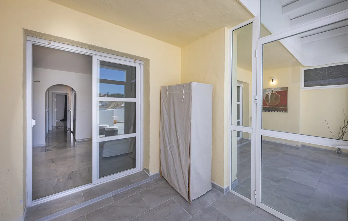 edc17428-2be2-4771-ace2-00a4796bb239