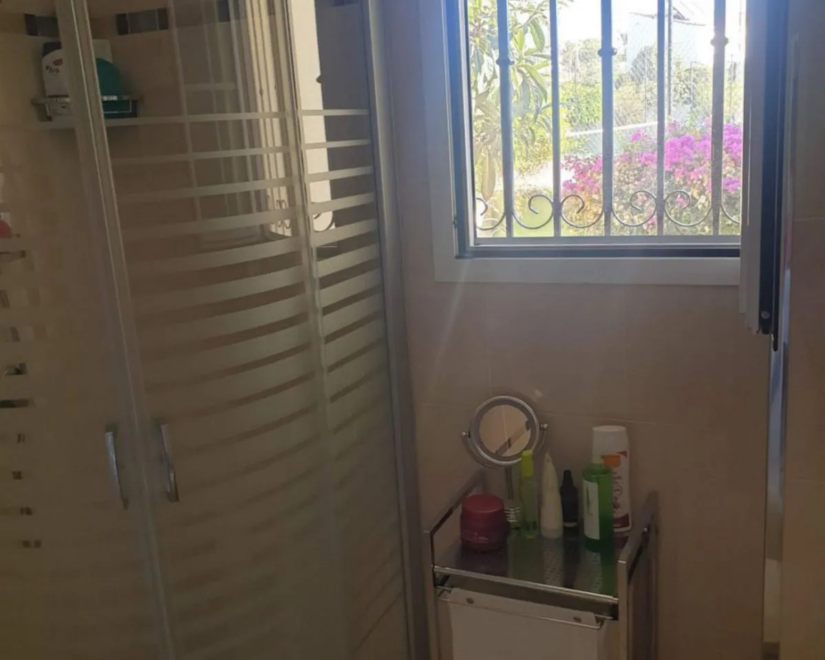 9008ca96-1977-4441-910b-7614b2a52c55