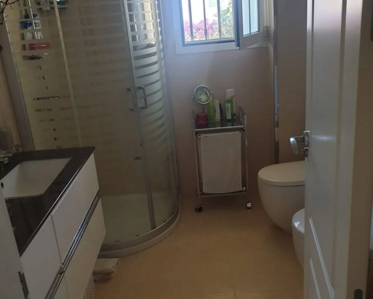 a76168b3-408f-4bf7-8bc9-d2d42c5c8293