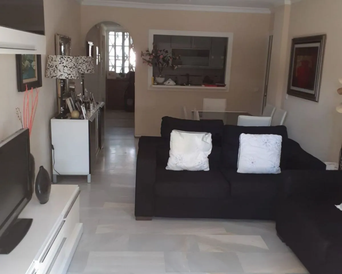 ac92f832-1bfb-480c-a2bf-fb9643174916