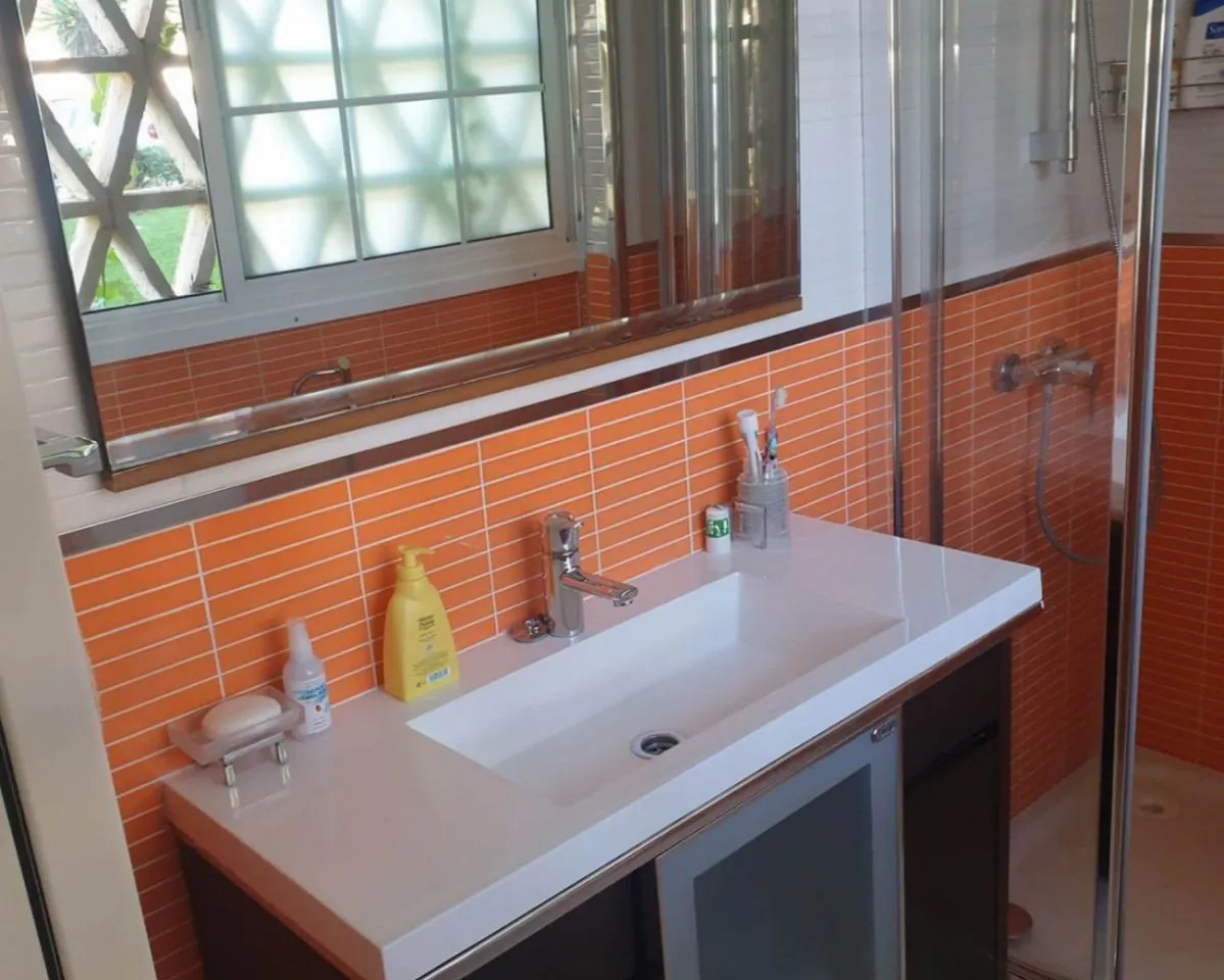 db37afce-2881-46a7-a4e6-6711fb0c0212