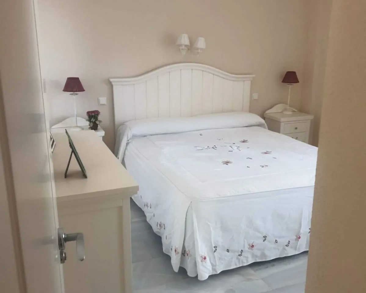 fa411649-1c23-4096-91a7-7abdae59c677