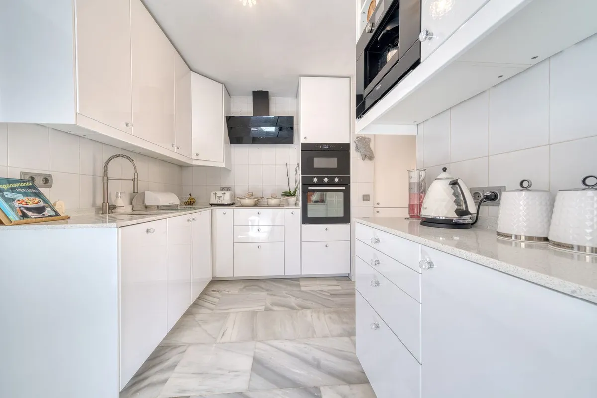 465463bc-4772-4bde-8370-533fc1b99f86