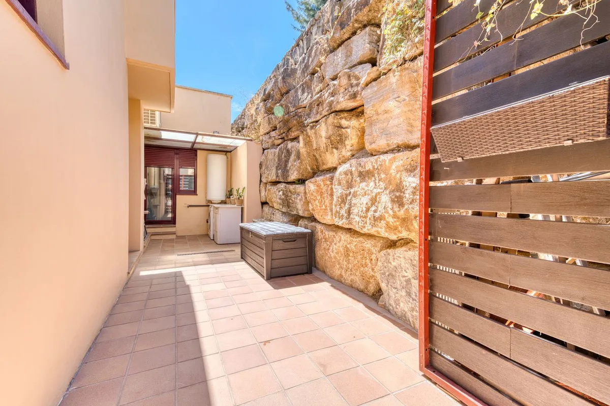 7b20a1af-1308-417d-8354-641546546cef